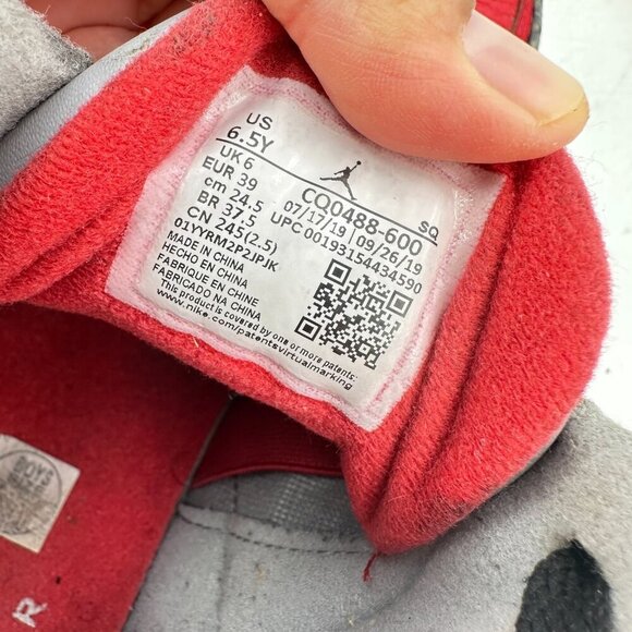 Nike Air Jordan 3 Retro Youth Size 6.5Y Women 8 CQ0488 600 Red Grey Black Shoes - Picture 10 of 11